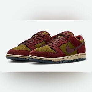 Nike SB Dunk Low Pro “team red” -11M